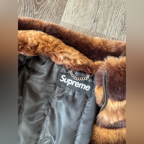 SUPREME Faux Fur Jacket - Picture 9 of 14